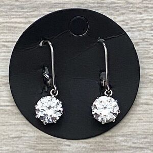 JCM(Jacmel Mauritius) 925 Sterling Silver solitaire lever back dangle earrings